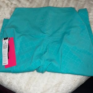 SHEFIT Boss Leggings